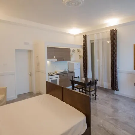 Palazzo Montagna Vila Melissano