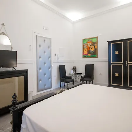 Palazzo Montagna *